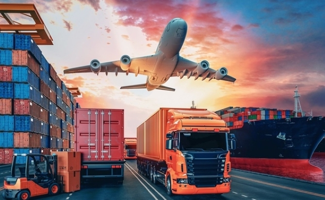 Logistics đắt đỏ vì hạ tầng thiếu đồng bộ, thủ tục kéo dài