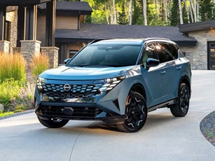 SUV Nissan động cơ hybrid, giá hơn 920 triệu đồng, cạnh tranh với Honda CR-V