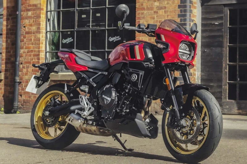Suzuki GSX-8TT 2027.