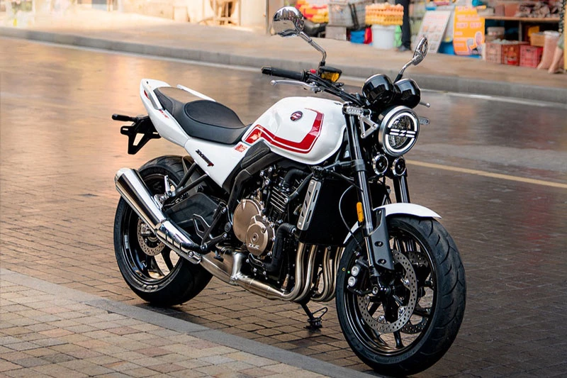 ZXMoto 500F 2027. 