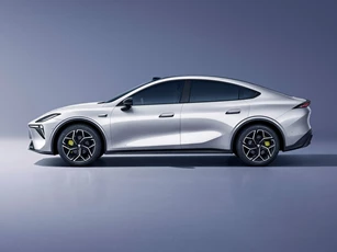 Xe điện mạnh 272 mã lực, phạm vi hoạt động 670 km, giá từ 444 triệu đồng