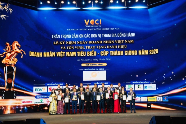 Tôn vinh 100 doanh nhân Việt Nam tiêu biểu năm 2026