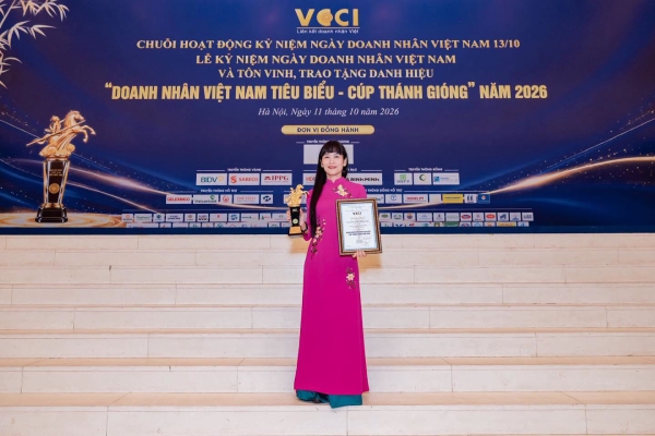 Chủ tịch Yến sào Khánh Hòa nhận Cúp Thánh Gióng 2026, ghi dấu hành trình đổi mới