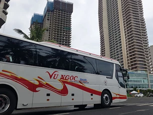 Đà Nẵng lấy ý kiến về quy định đỗ xe hợp đồng trong nội thành