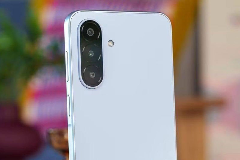 Smartphone chống nước, RAM 8 GB, giá từ 6,59 triệu đồng tại Việt Nam
