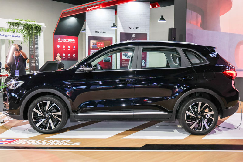 SUV hạng B công suất 215 mã lực, siêu tiết kiệm xăng, giá từ 665 triệu đồng