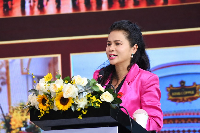 Bà Lê Hoàng Diệp Thảo kể chuyện đưa hương vị, văn hóa Việt ra thế giới