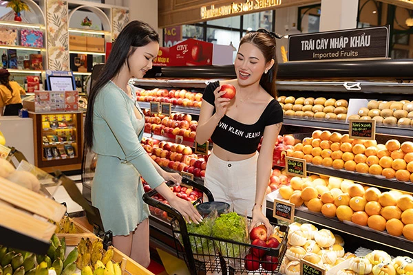 Siêu thị phong cách sống tại Mena Town Nguyễn Thị Thập. Siêu thị phong cách sống tại Mena Town Nguyễn Thị Thập.