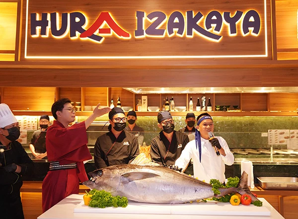 Hura Izakaya chọn Mena Town Nguyễn Thị Thập làm điểm đến tại TP Hồ Chí Minh.