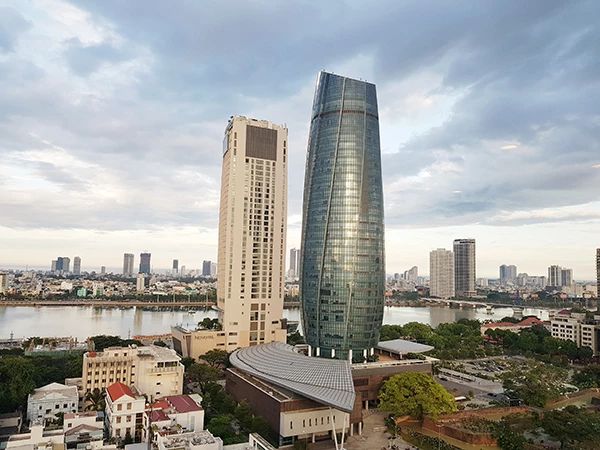 đô thị Đà Nẵng hiện hữu tiếp tục là trung tâm hành chính, tài chính, dịch vụ, công nghệ cao, giáo dục, y tế và đổi mới sáng tạo; đồng thời nâng cấp chất lượng đô thị và hạ tầng. đô thị Đà Nẵng hiện hữu tiếp tục là trung tâm hành chính, tài chính, dịch vụ, công nghệ cao, giáo dục, y tế và đổi mới sáng tạo; đồng thời nâng cấp chất lượng đô thị và hạ tầng.