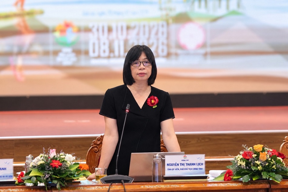 Khi lãnh đạo tỉnh ‘làm công’ cho doanh nghiệp