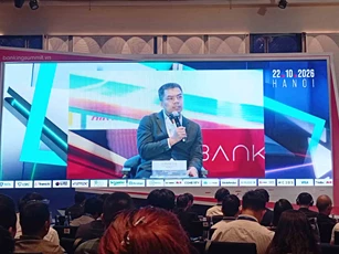 Đồng hành cùng ngân hàng xây dựng “ngân hàng AI-first”