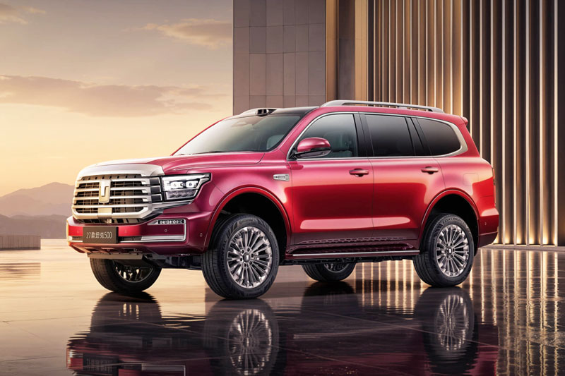 SUV công suất 863 mã lực, giá gần 1,3 tỷ đồng, so kè với Toyota Land Cruiser