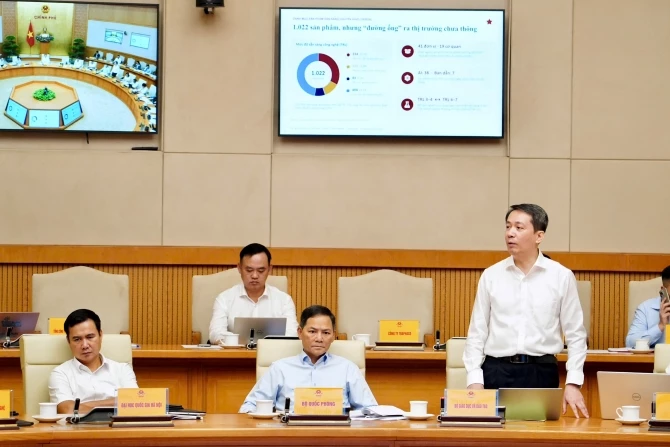 Chủ trì Hội nghị trực tuyến toàn quốc thúc đẩy liên kết viện nghiên cứu, trường đại học với cộng đồng doanh nghiệp trong nghiên cứu, phát triển khoa học và công nghệ (KH&CN) Chủ trì Hội nghị trực tuyến toàn quốc thúc đẩy liên kết viện nghiên cứu, trường đại học với cộng đồng doanh nghiệp trong nghiên cứu, phát triển khoa học và công nghệ (KH&CN)