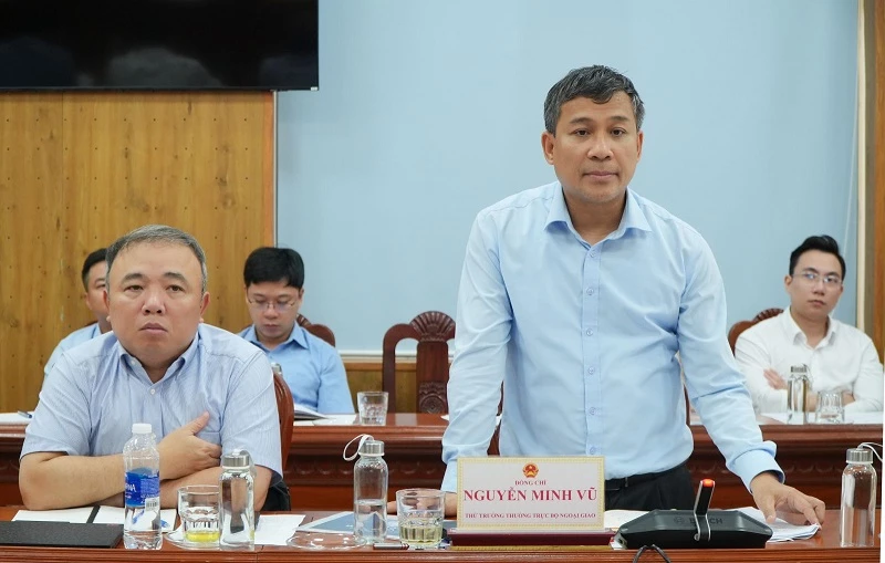Thứ trưởng Thường trực Bộ Ngoại giao Nguyễn Minh Vũ - Trưởng Ban Thư ký Quốc gia APEC 2027, làm việc với tỉnh Gia Lai. 