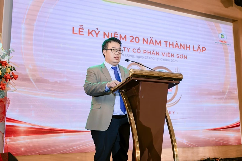 Ông Nguyễn Ngọc Phúc - Phó Chủ tịch UBND tỉnh Lâm Đồng, phát biểu chào mừng. 
