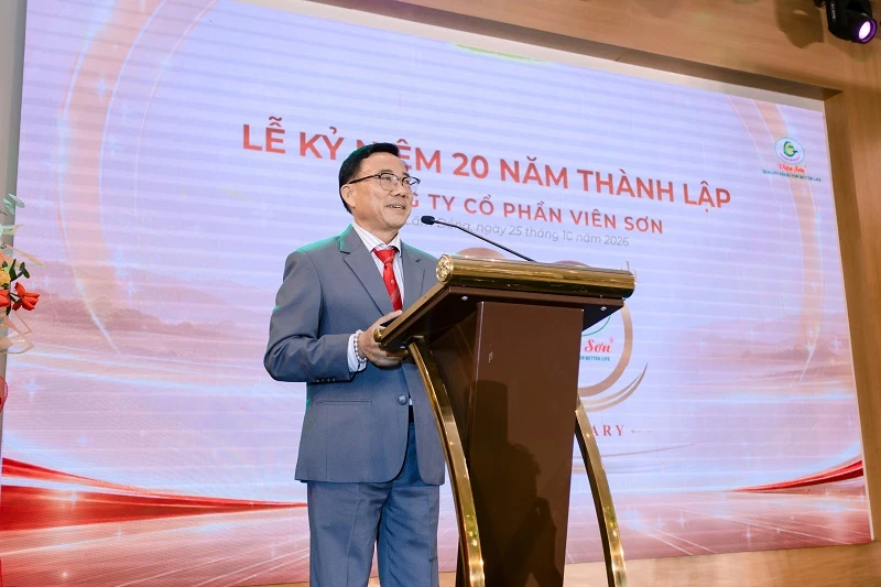 Ông Nguyễn Duy Đa - Chủ tịch HĐQT, Giám đốc Công ty Cổ phần Viên Sơn, ôn lại quá trình hình thành và phát triển của doanh nghiệp. 