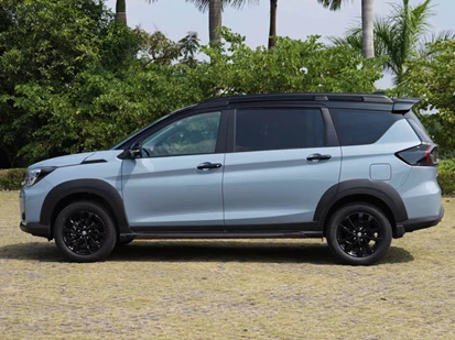 Chi tiết Suzuki XL7 2026 vừa ra mắt Việt Nam, giá từ 569,9 triệu đồng, cạnh tranh với Xpander