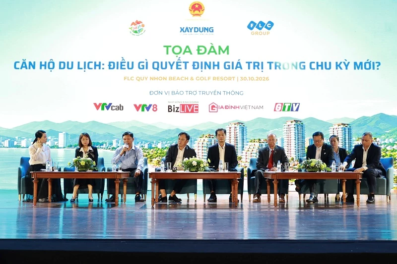 Các diễn giả tham gia toạ đàm.