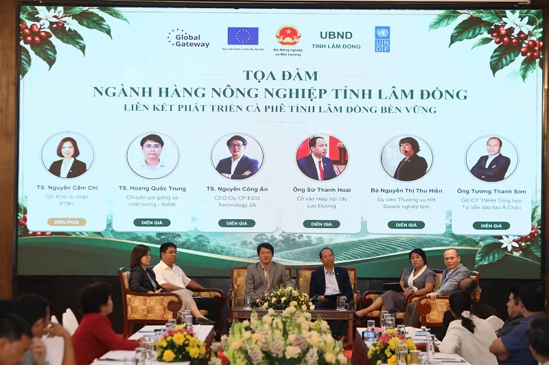 Các diễn giả tham gia toạ đàm.
