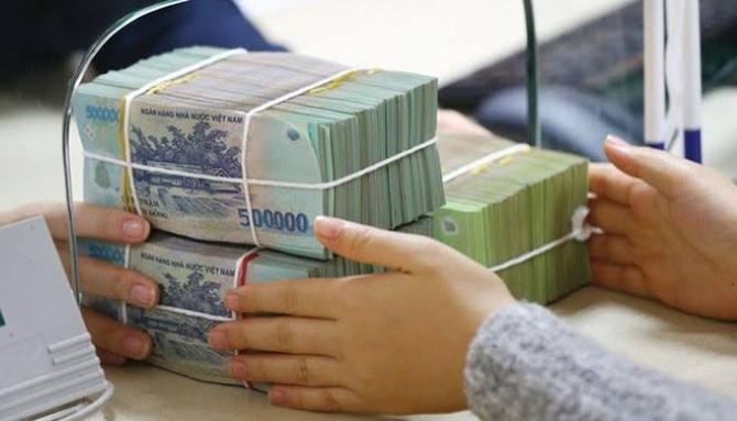 Đại biểu Quốc hội đề xuất tái cấu trúc vốn, giảm lãi suất cho vay