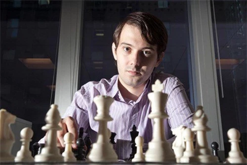 Giám đốc điều hành Martin Shkreli 