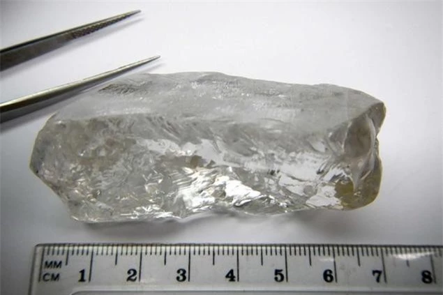 Viên đá quý có giá trị lên tới 14 triệu USD vừa được phát hiện tại Angola.