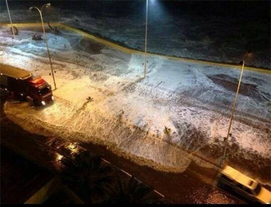 Nước biển dâng cao tràn vào khu vực thành phố Coquimbo.