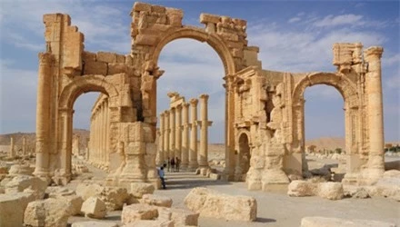  Di tích Khải Hoàn Môn tại thành phố Palmyra, Syria