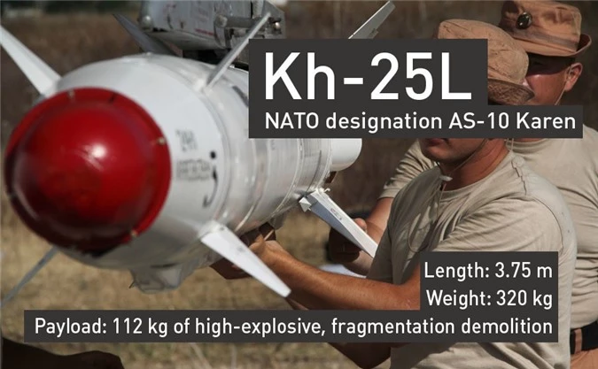 Tên lửa dẫn đường Kh-25L dài 3,75m, nặng 320kg, trong đó có 112kg thuốc nổ.