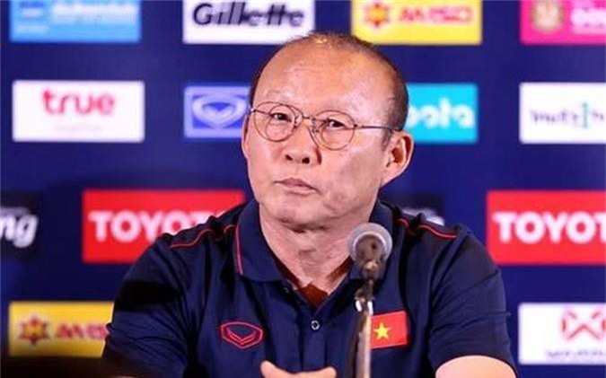 HLV Park Hang Seo nói gì sau khi gia hạn hợp đồng với VFF?