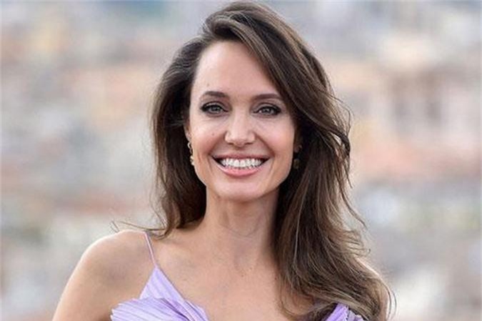 Angelina Jolie coi trọng sự khác biệt