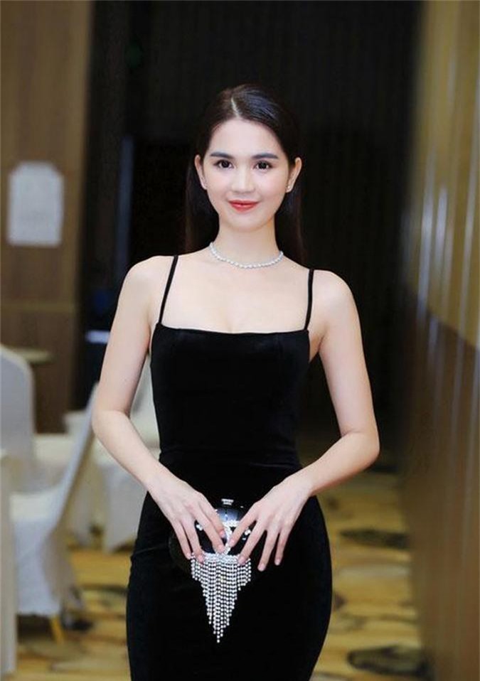 Liên tục chia sẻ không cần đàn ông, Ngọc Trinh đã chia tay bạn trai đại gia?