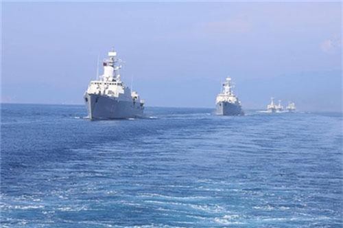 Loạt chiến hạm tối tân nhất Việt Nam tập trung huấn luyện tác chiến