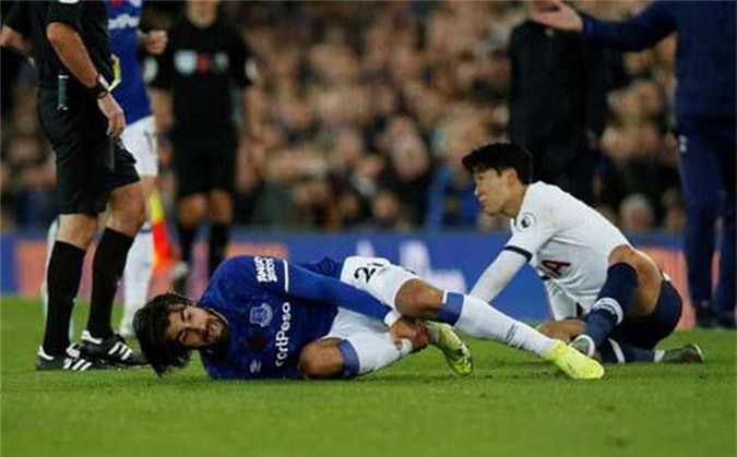 Andre Gomes lần đầu lên tiếng sau tai nạn với Son Heung-min