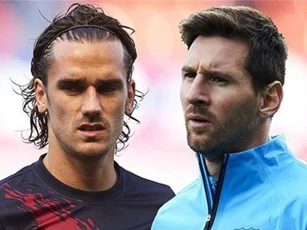 Barca bị cầm hòa, CĐV lại đặt nghi vấn Messi 'lạnh nhạt' với Griezmann