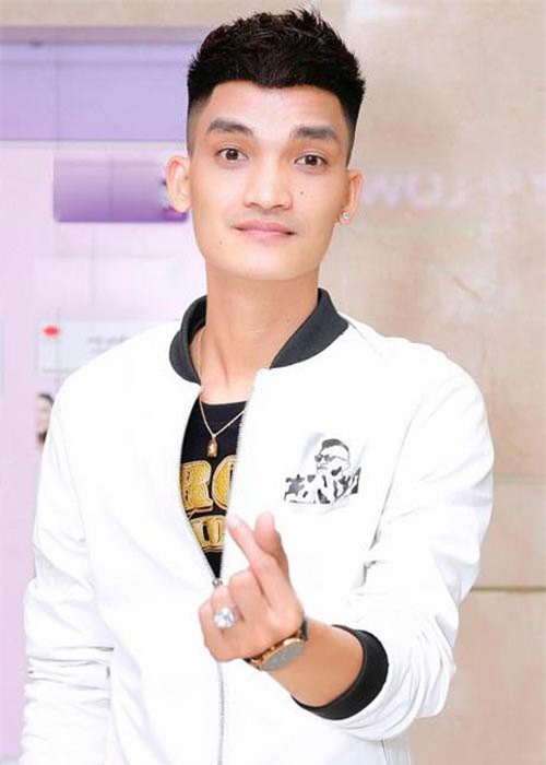 Clip: Những pha 'rắc muối' bá đạo Của Mạc Văn Khoa khiến bạn không thể 'cầm cự'