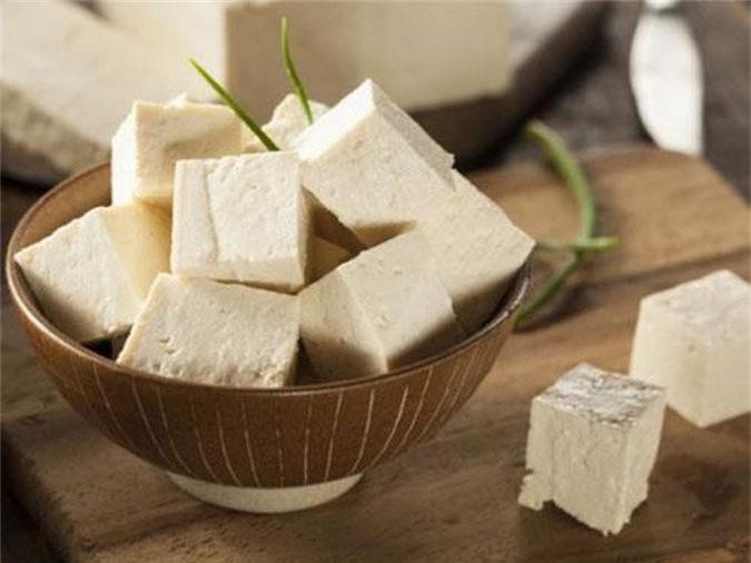 Đậu phụ càng vàng, càng nhiều thạch cao