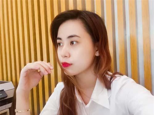 Nhan sắc nữ sinh Đại học Kinh tế TP.HCM khiến bao chàng trai thương nhớ