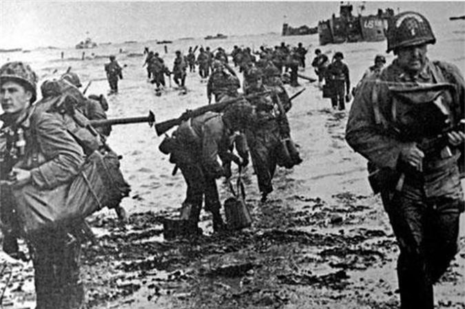 Tái hiện cuộc đổ bộ Normandy