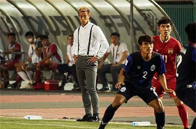 HLV tuyển Campuchia sắp đối đầu Văn Hậu ở Hà Lan