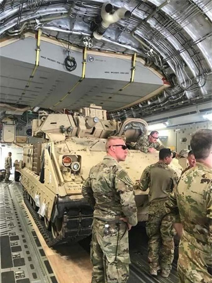 Mỹ ào ạt tăng cường thiết giáp tới Syria giữ mỏ dầu