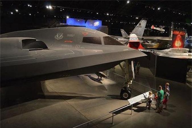 Siêu cơ ném bom B-2 Spirit của Mỹ có gói nâng cấp cực mạnh