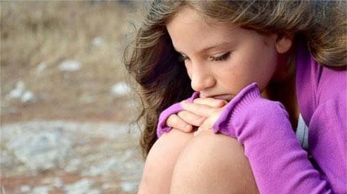 4 điều con phải tuân thủ khi ở nhà một mình