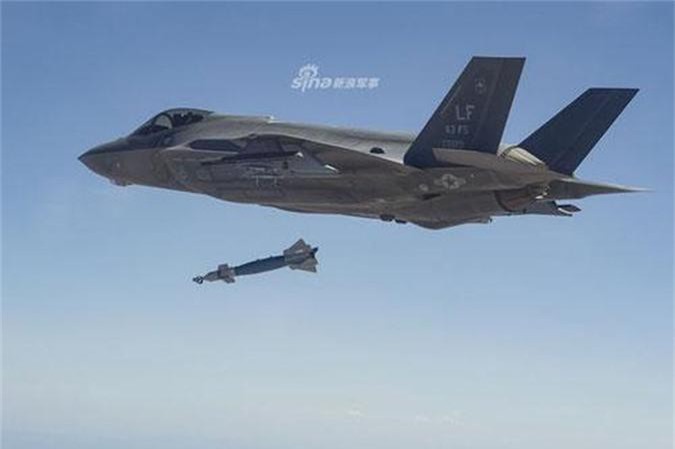 Hạ giá bán tiêm kích F-35, Lockheed Martin vẫn tiếp tục 'ăn nên làm ra'