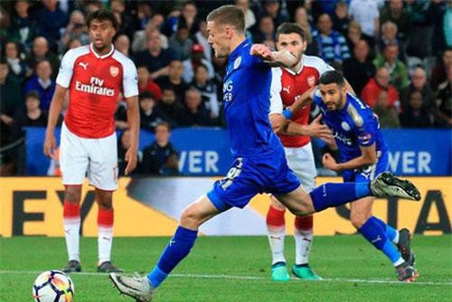 Lịch phát sóng bóng đá châu âu cuối tuần: Đại chiến Leicester-Arsenal, Bayern đụng độ Dortmund