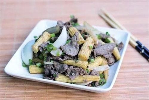 Thịt bò xào với thứ này ăn đứt sơn hào hải vị, cả nhà khen không hết lời