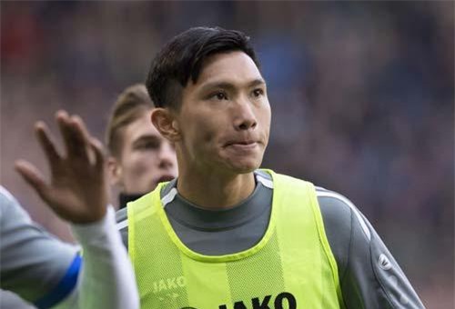 Văn Hậu: 'Tôi muốn ở lại và giành suất đá chính ở Heerenveen'