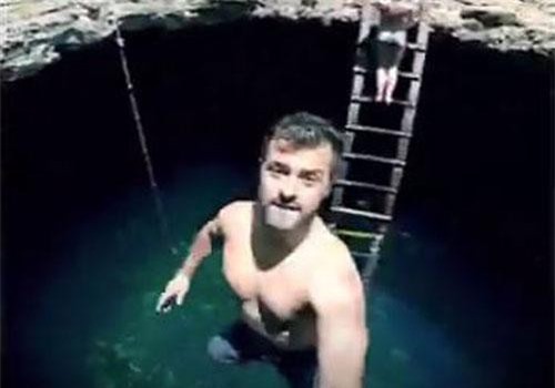 CLIP: Độc lạ với hồ bơi tự nhiên ẩn sâu trong lòng đất, người Maya coi là 'cổng địa ngục'