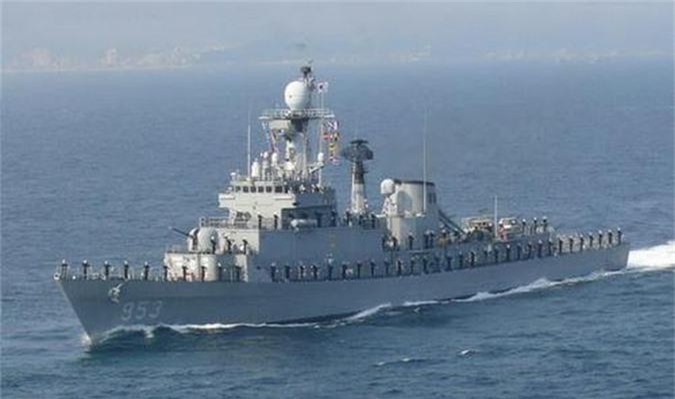 Hàn Quốc tặng tàu Ulsan cho Việt Nam để tìm kiếm hợp đồng đóng mới chiến hạm?